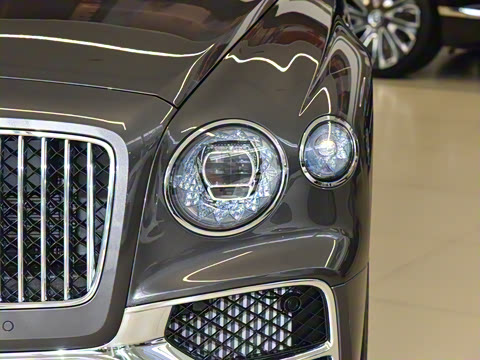 2024�� V8 Edition 8