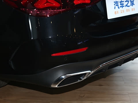 2026�� E 300 L ʱ���˶���