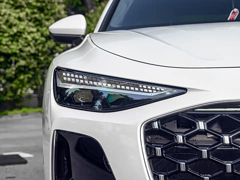 2026�� 2.0T quattro ������