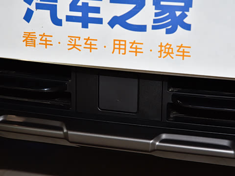 2025�� �Ŀ�  2.0T PHEV ����200��������� 6��