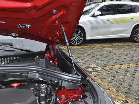 2025�� sDrive25Li X�����װ