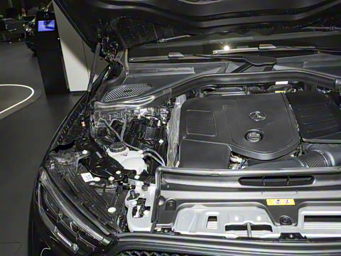 2026�� GLC 300 4MATIC ����SUV