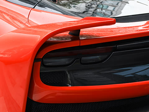 2025�� 3.0T V6 Speciale A