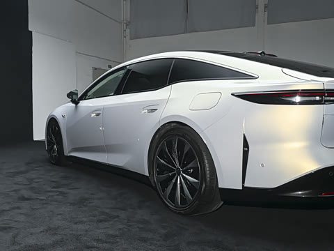 2026�� 710 Ultra�����״��