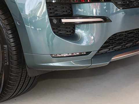 2025�� 400PS Dynamic SE