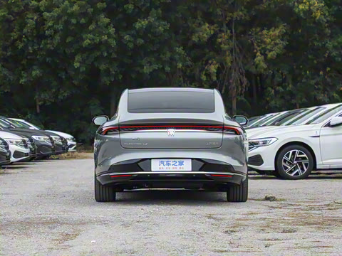 2025�� ������