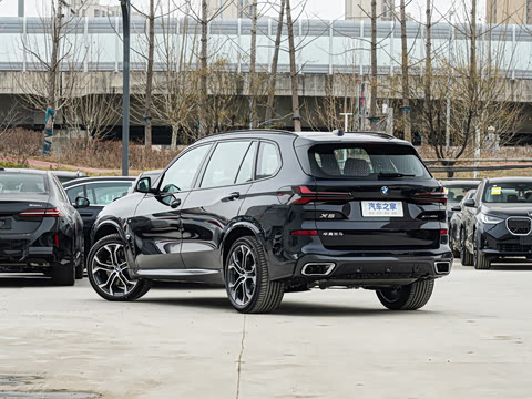 2026�� �Ŀ� xDrive 40Li M�˶���ҹ��װ