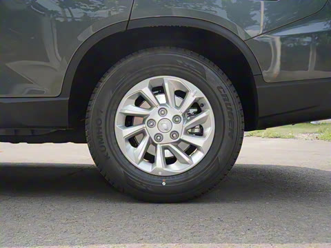 2025�� 2.2T  ������Խ�� 5�� ����