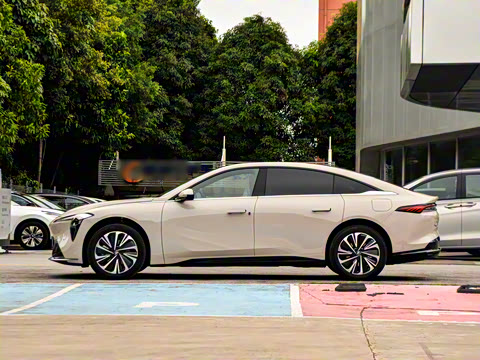 2025�� ������