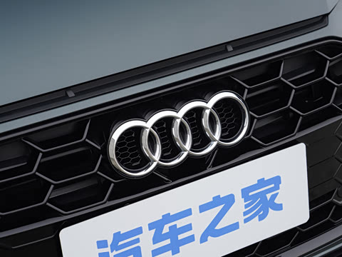 2026�� 200���������� 40 TFSI ����������