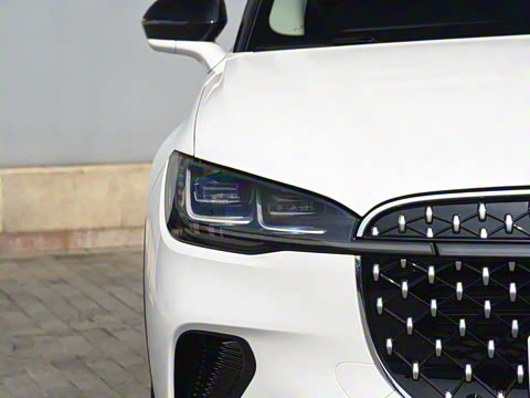 2025�� 2.0T ����������