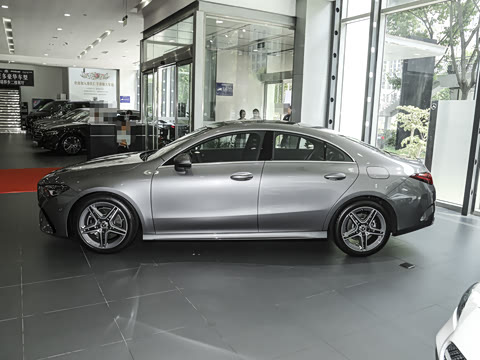 2025�� �Ŀ� CLA 200