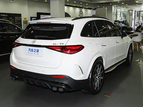 2025 AMG GLC 43 4MATIC