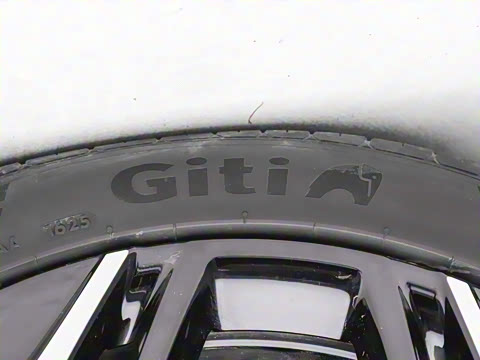 2026�� 240Ultra��ΪǬ��ADS SE��