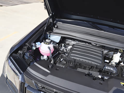 2026�� 2.0TD XWD ����