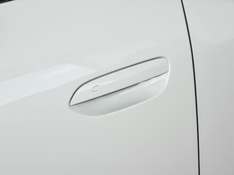 2026�� EV  605�캽��