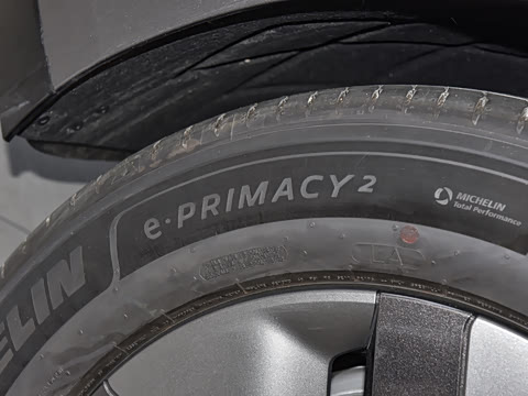 2025�� Ultra ���ܻ��°�