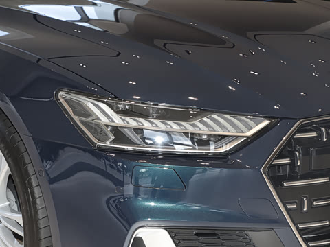 2025�� 45 TFSI quattro ������