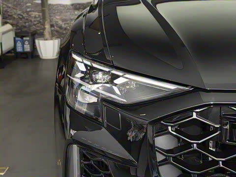 2026�� RS Q8 4.0T performance