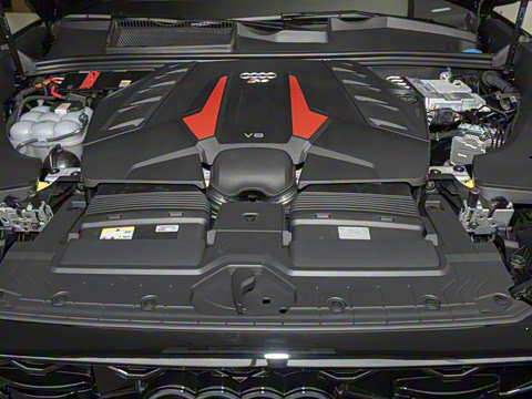 2026�� RS Q8 4.0T performance