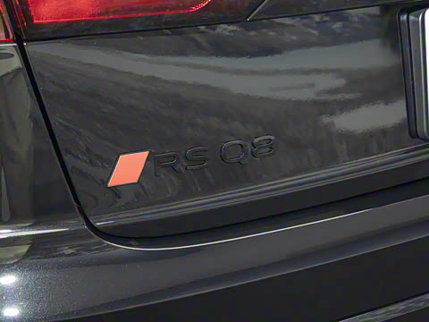 2026�� RS Q8 4.0T performance