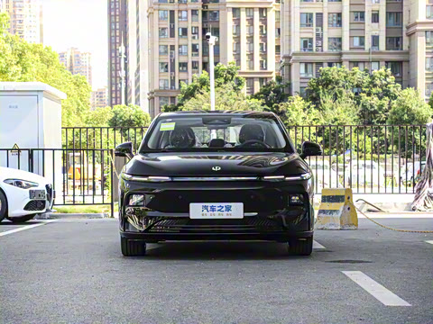 2025�� 550������