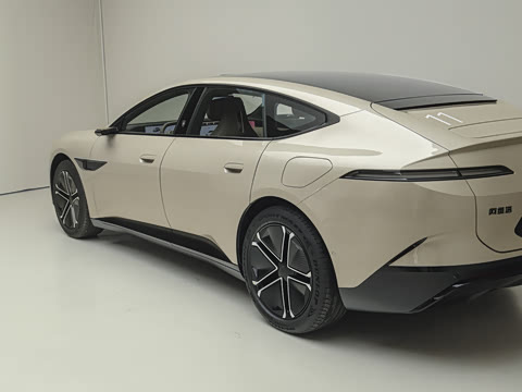 2026�� �Ŀ� Max ˫������̰�