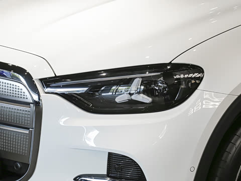 2026�� ����� 350 L 4MATIC