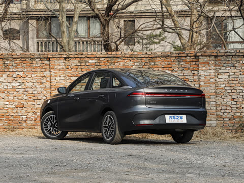 2026�� 1.5L ���ð�