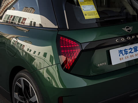 2026�� 463km COOPER SE ������