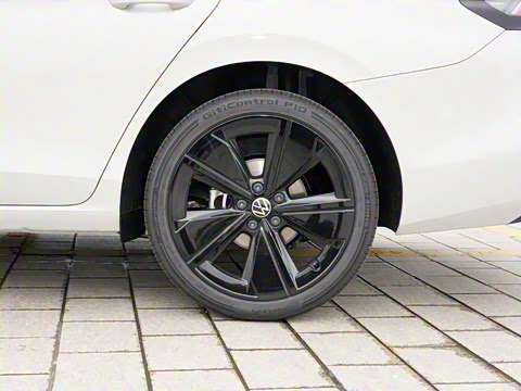 2026�� ���L GTS 380TSI ����