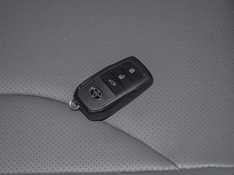 2026�� 2.0L ����������