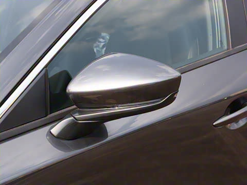 2025�� 2.0L �Զ������