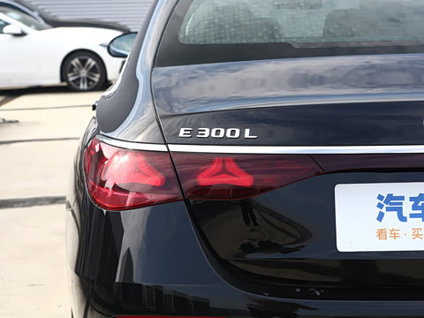 2026�� E 300 L �����