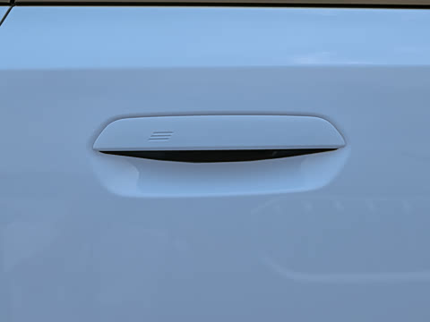 2026�� M240i xDrive