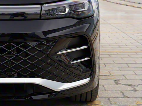 2026�� PRO 380TSI ���� R-Line �����