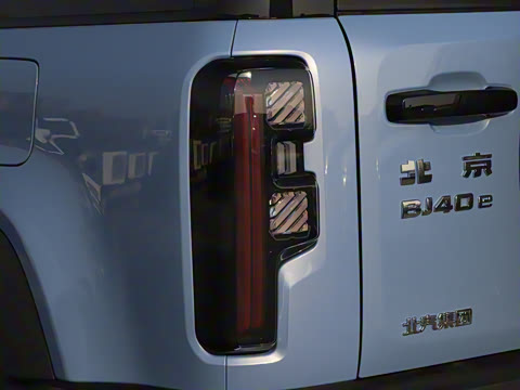 2025�� Ԫ�����а�