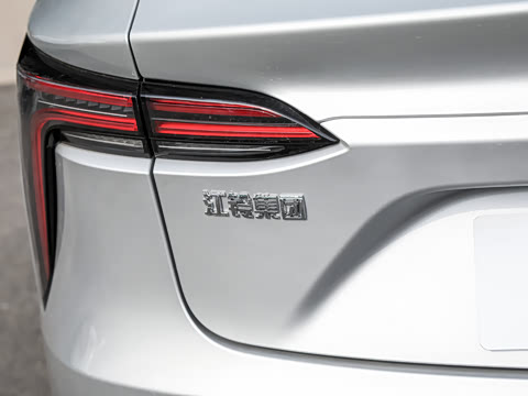 2026�� 705km MAX����������
