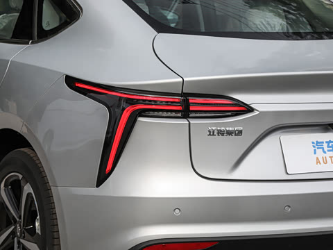 2026�� 705km MAX����������