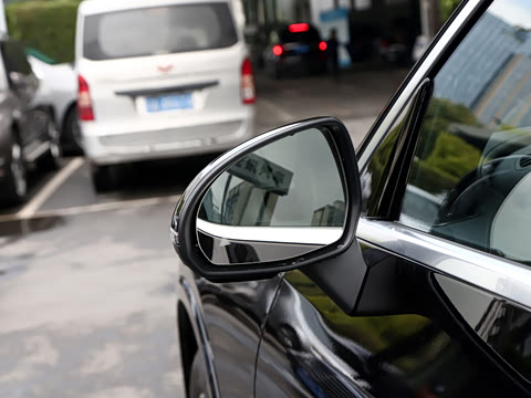 2026�� �Ŀ� GLC 300 L 4MATIC ������ 5��