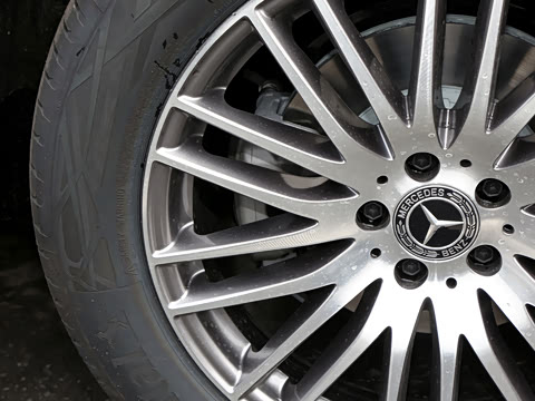 2026�� �Ŀ� GLC 300 L 4MATIC ������ 5��