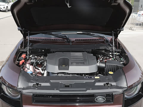 2026�� 110 3.0T P400 �����ر��