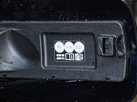 2026�� 325Li M�˶���װ