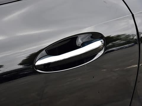 2026�� �Ŀ� AMG CLE 53 4MATIC+ ���ܳ�