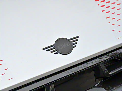 2025�� JOHN COOPER WORKS CABRIO