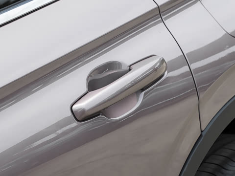 2026�� 2.0T ����������