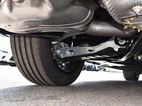 2026�� 2.0T �˶���