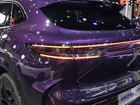 2026�� ���� 715 ULTRAǬ����
