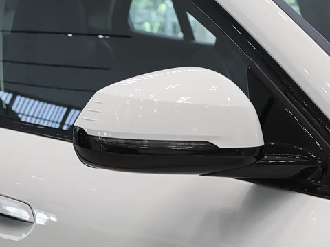 2026�� xDrive25i M�˶���ҹ��װ