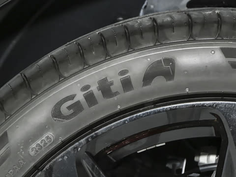 2025�� ����600�����˶���